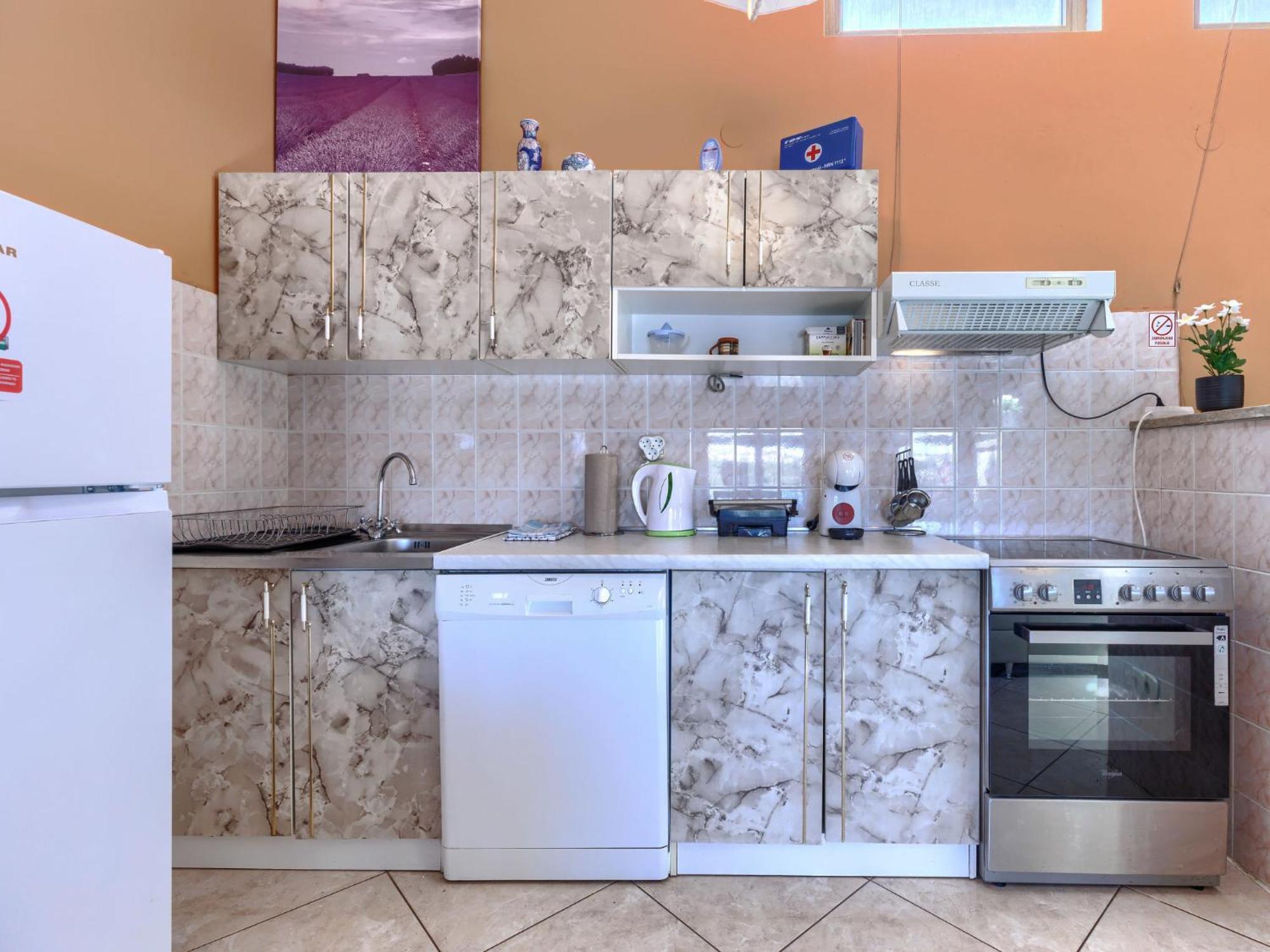 Apartment Maria - Pul 350 By Interhome
